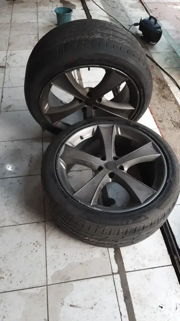 Velg r19 + ban ex juke