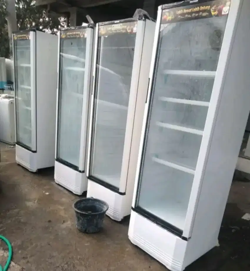 Terima elektronik bekas atau rusak
