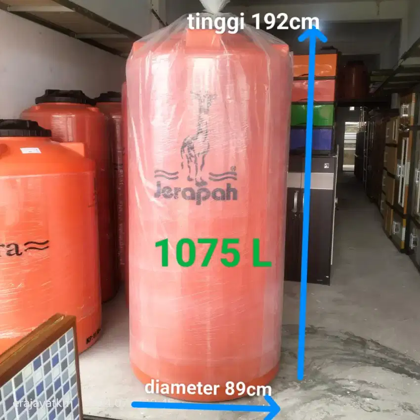 tandon air merek jerapah isi 1075 liter