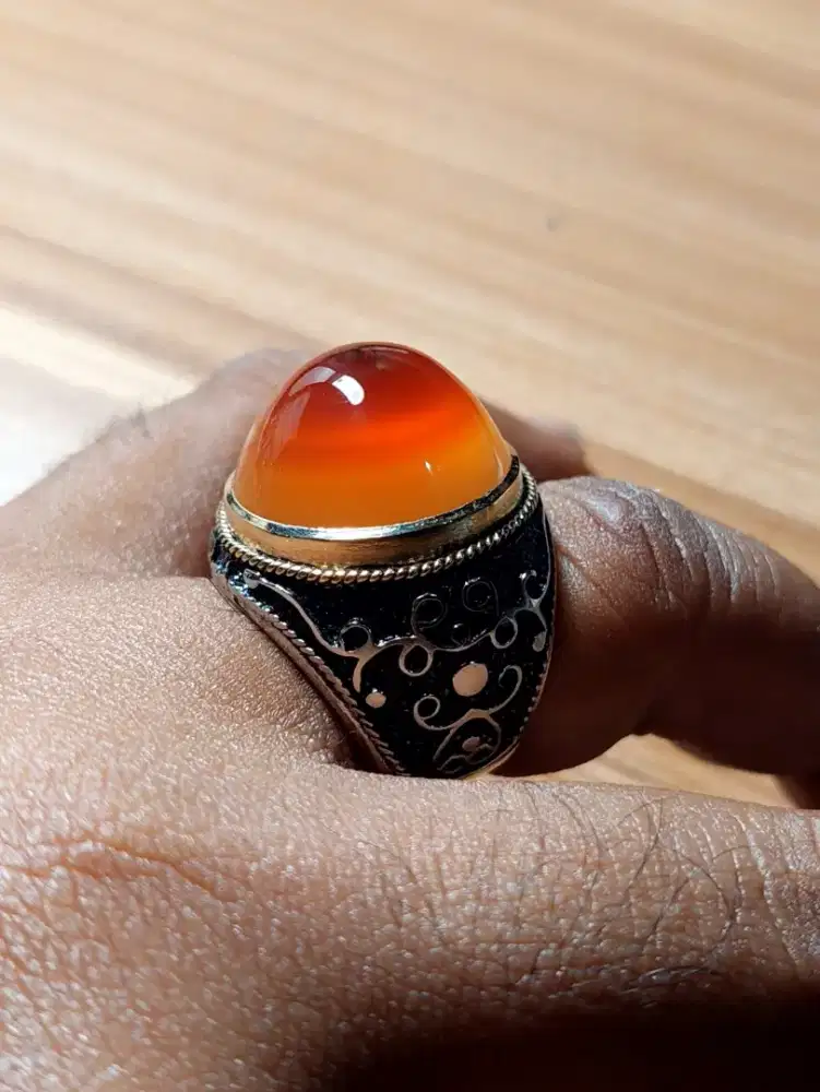 Batu Anggur Motif Sulaiman Mata