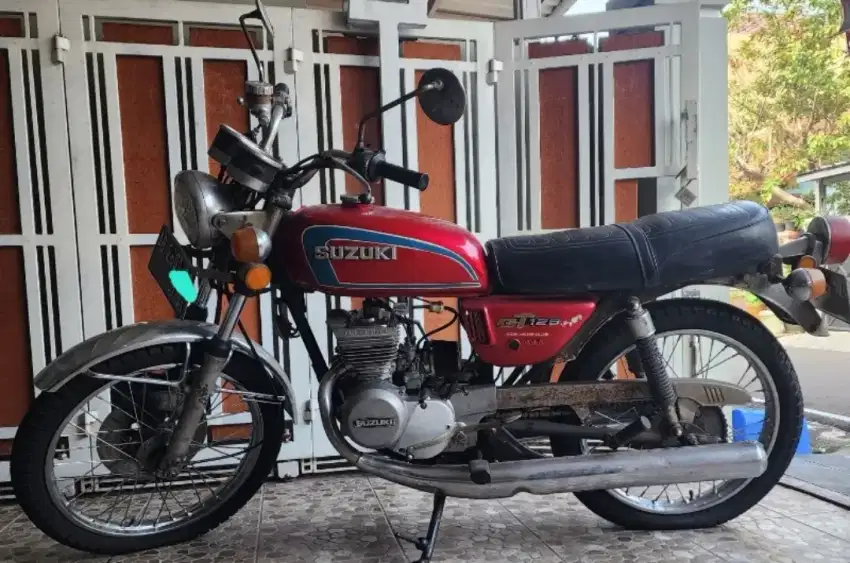 Suzuki GT 125 1974 FP no pol AB TWIN Langka