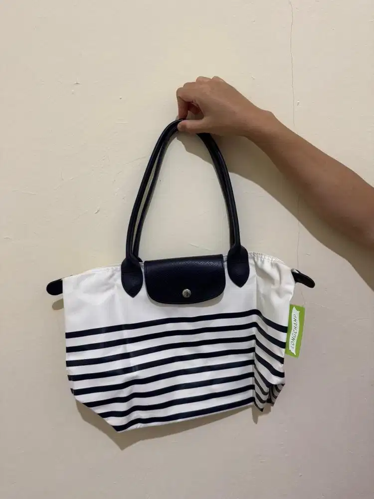 Longchamp Original Jual Fashion Wanita Terbaru di Indonesia OLX .id