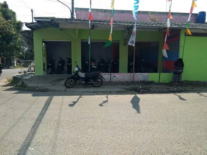 Di jual Ruko sebrang Indomaret Lt 79 m2 di neglasari Darangdan