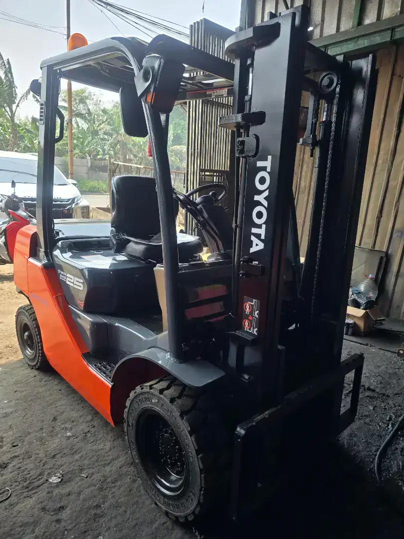 Forklift toyota 2,5 ton 2020. 8fd25