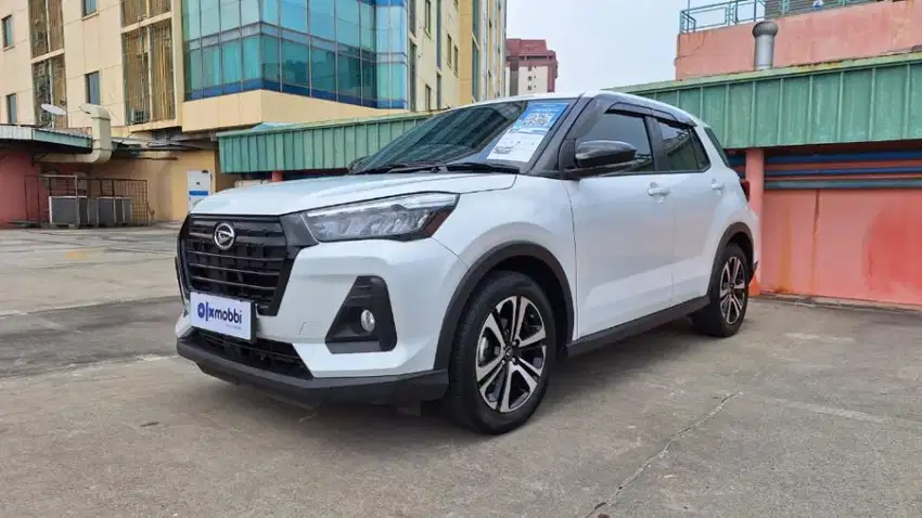 Pajak Panjang TDP 15Jt Daihatsu Rocky 1.0 R Bensin-AT 2023 Putih /