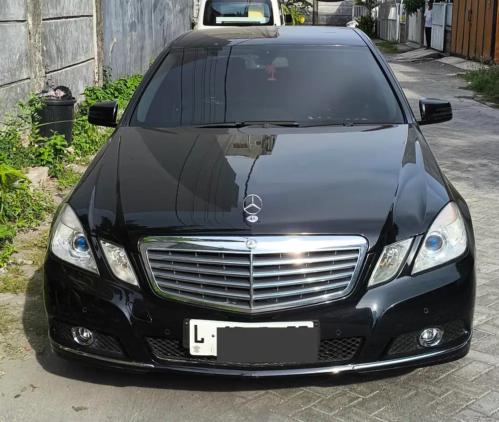 Mercedes-Benz E250 2010 Bensin 2011 W212 CGI 1.8 Turbo Cash