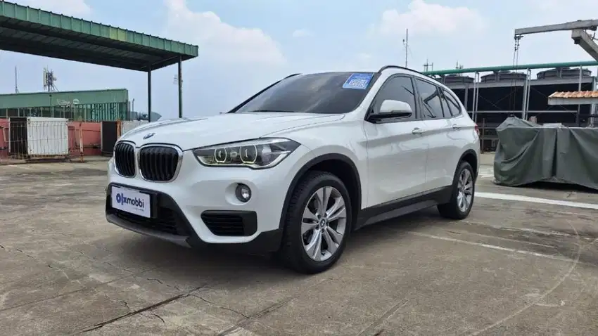 Like New TDP 25Jt BMW X1 1.5 sDrive18i Bensin-AT 2018 Putih /