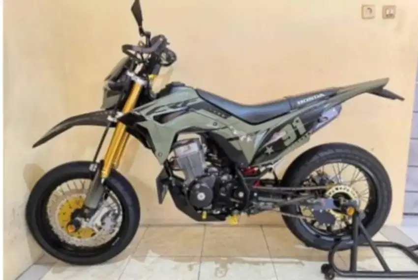 Honda CRF modif Supermoto