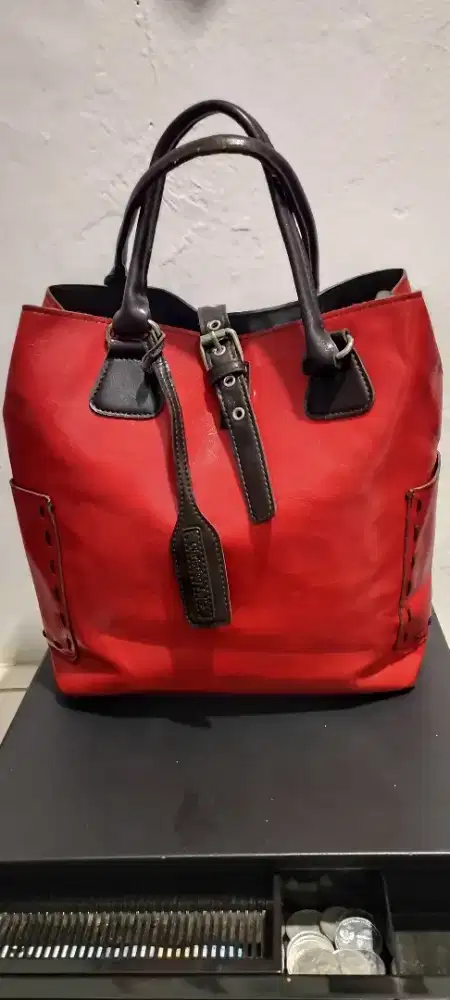 Tas Kulit Christian Julie (Totebag)