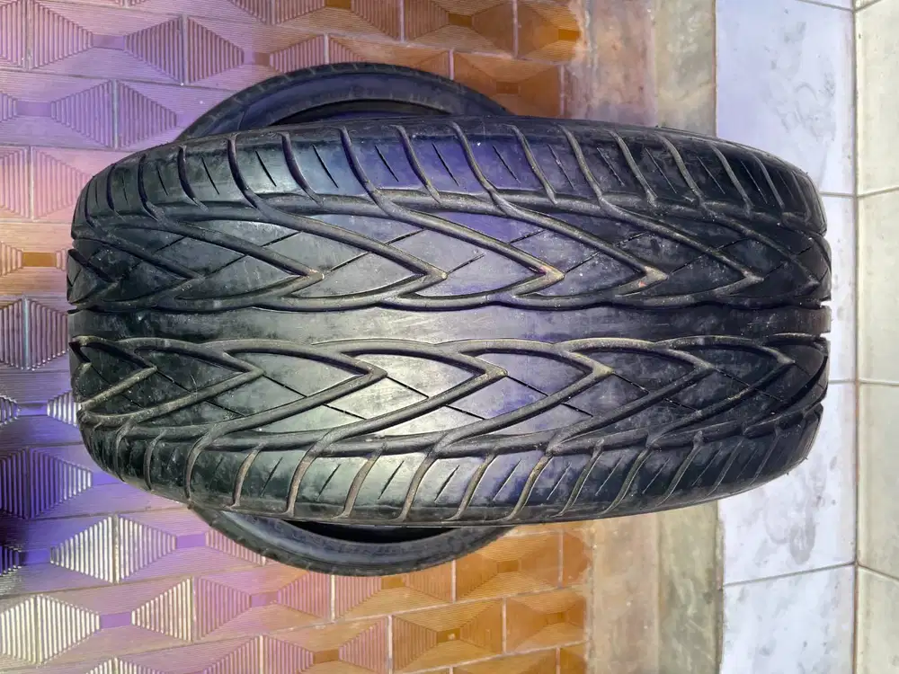 Ban Toyo Proxes4 225 40 r18 1pcs