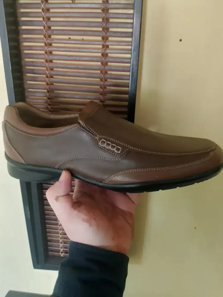 Slip on vacci 43 44 ori