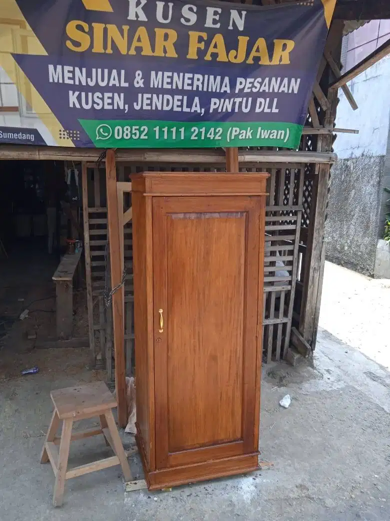 Kusen Sinar Fajar, Menjual aneka Jendela, Kusen Pintu dan Lemari