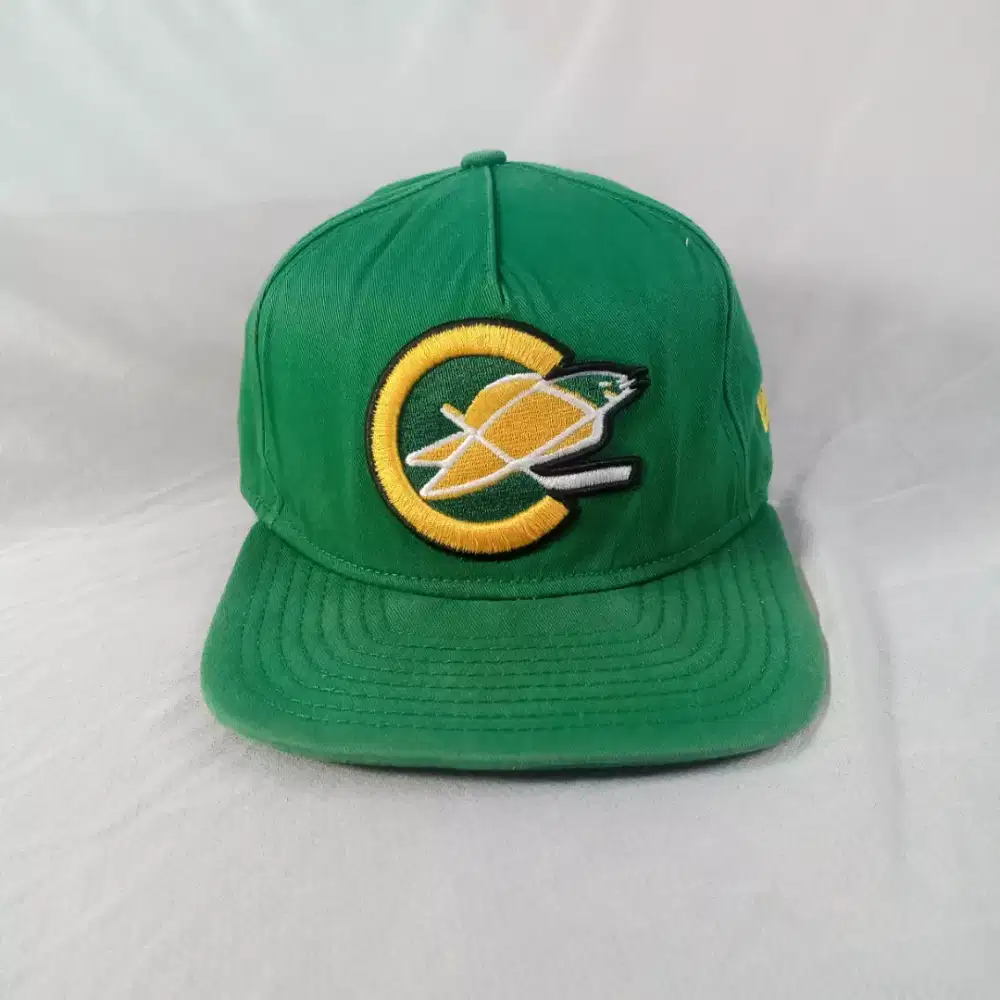 Topi Snapback New Era NHL California Golden Seals Vintage Hockey