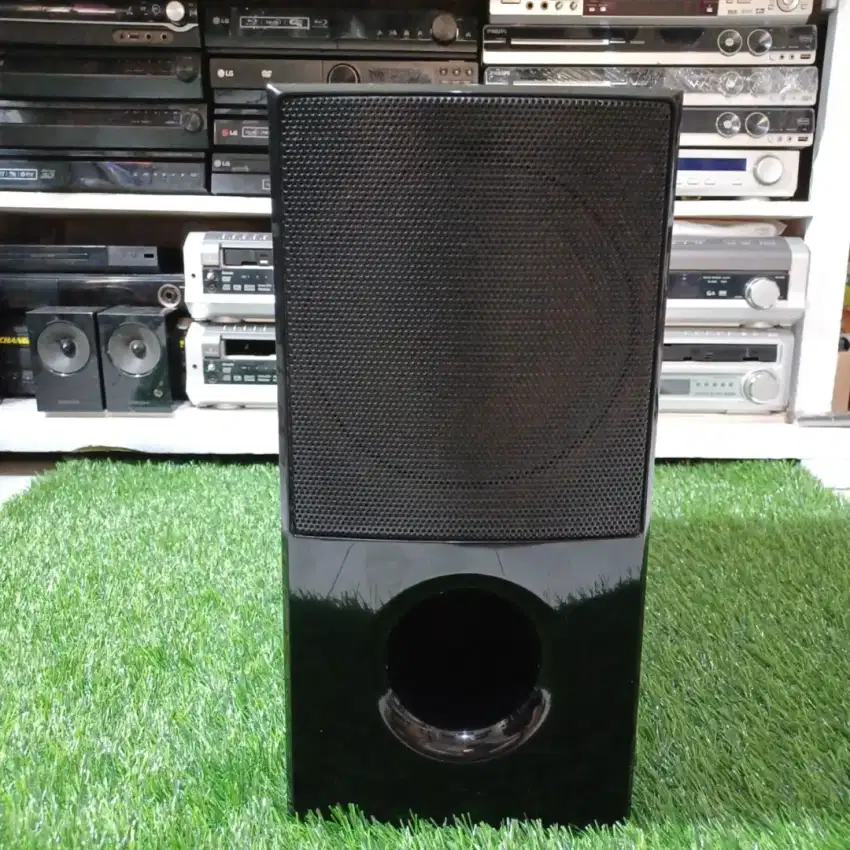 SPEAKER SUBWOOFER PASIF HOME THEATER LG LHD756