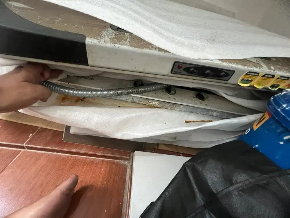 kompor dan cooker hood 1 set