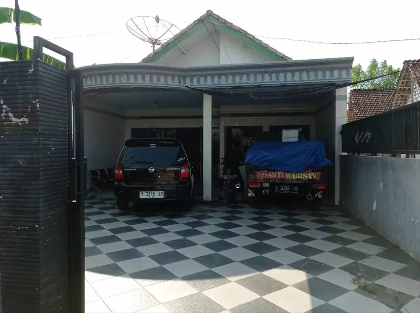 DI JUAL RUMAH MURAH NYAMAN COCOK UNTUK YANG SUKA TINGGAL DI DESA