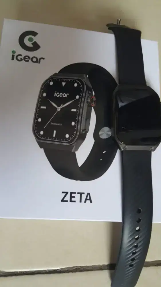 Jam tangan iGear smart watch IGZE02 black