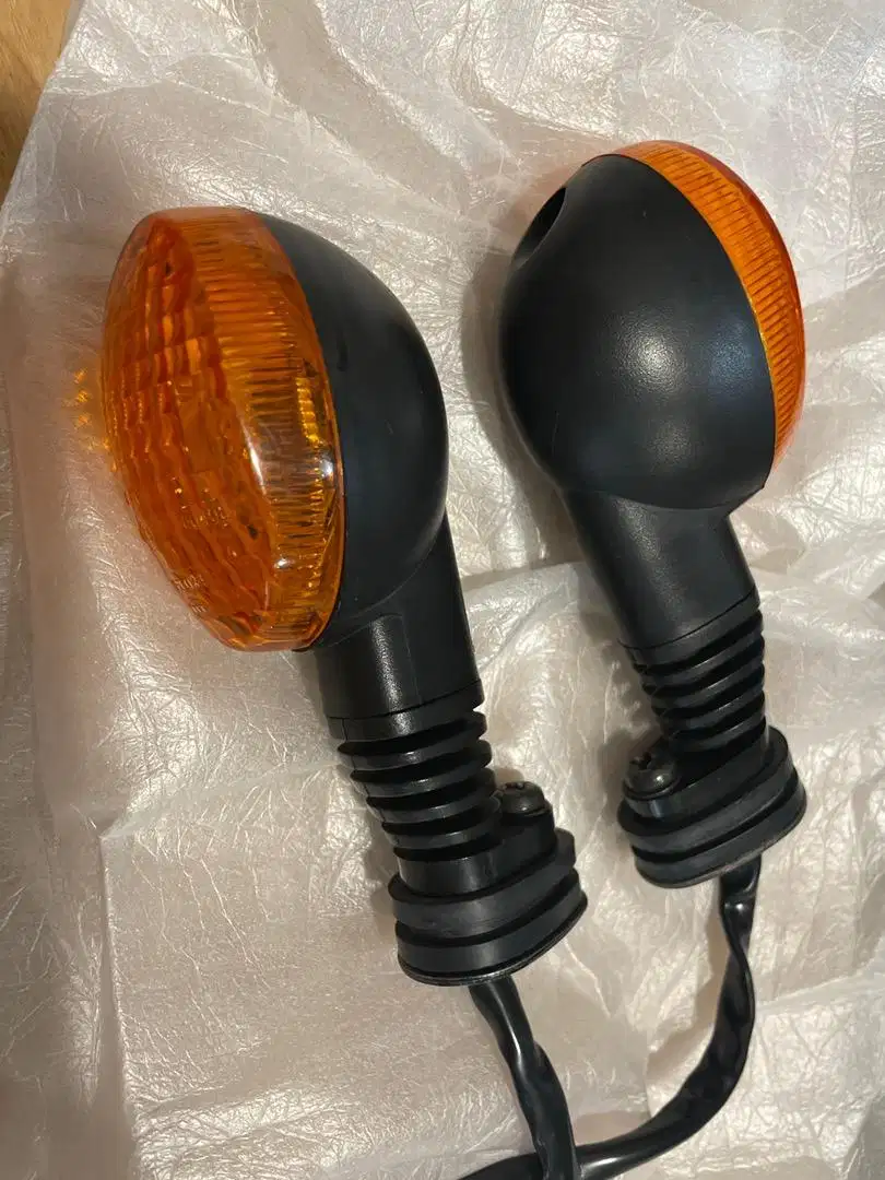 Lampu sein riting w175