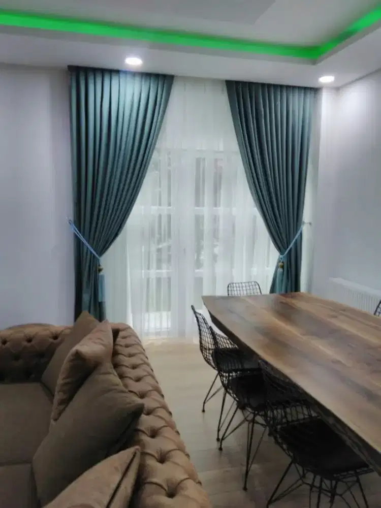 Jual gordyn gorden tirai vertikal roll blind jasa wallpaper dinding vi