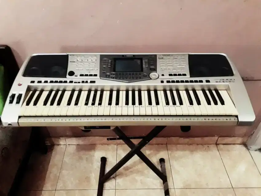 Keyboard Yamaha psr2000