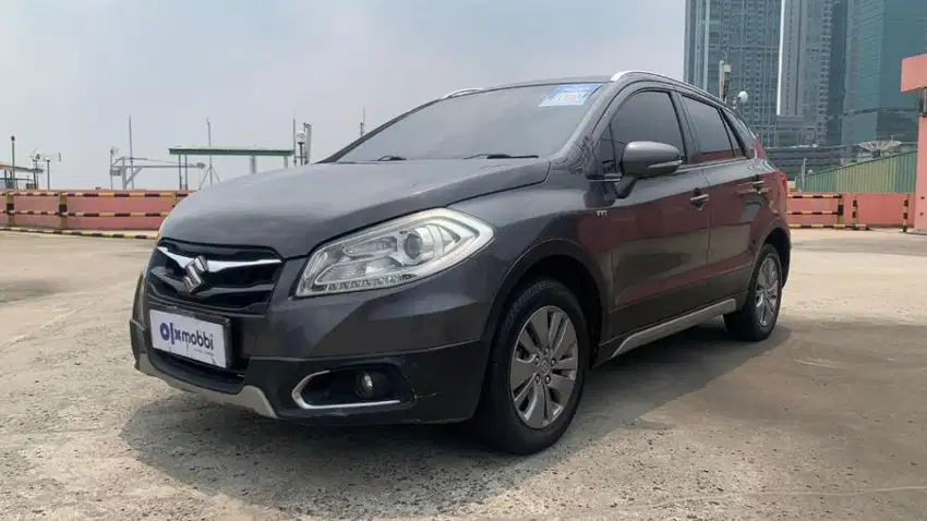 TDP 3Jt Suzuki SX4 1.5 S-Cross Bensin-MT 2016 Abu-Abu /