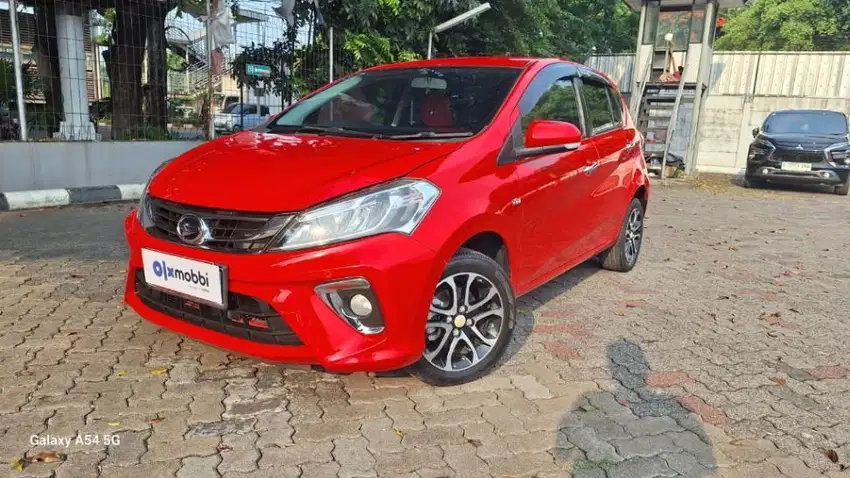 Pajak Panjang - Daihatsu Sirion 1.3 Bensin-MT 2019 Merah  (3GU)