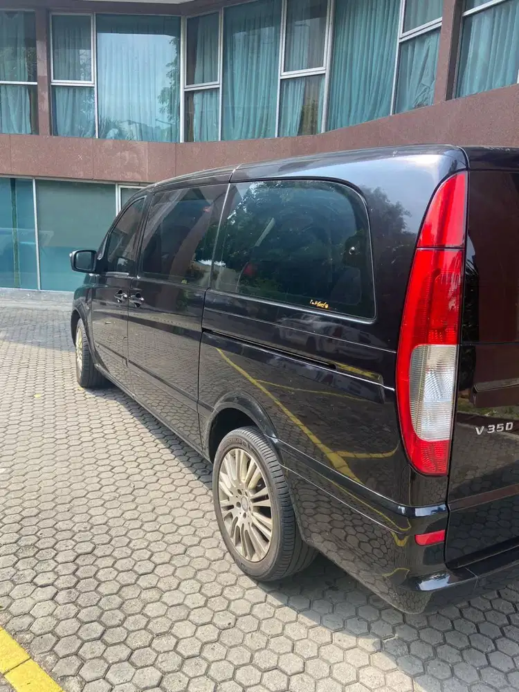 MERCEDES BENZ V350L 2012 KM 28rb asli, SIMPANAN PAJAK PANJANG JUAL CPT