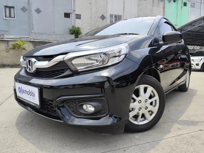 KM Rendah - Honda Brio Satya 1.2 E Bensin-MT 2022 Hitam  (FKK)