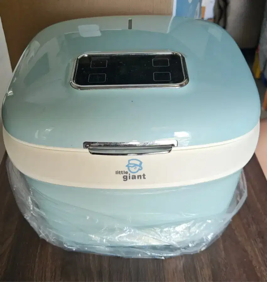 Little Giant Zhora UV LED Sterilizer