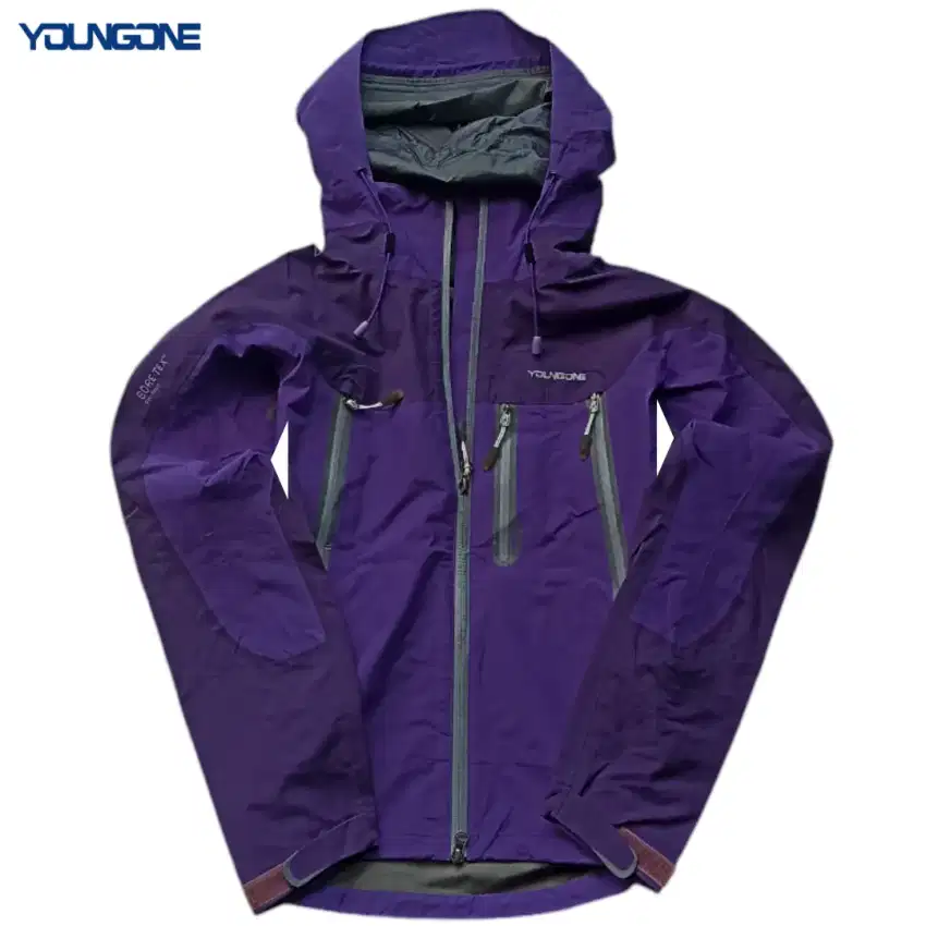 JAKET OUTDOOR YOUNGONE GORETEX