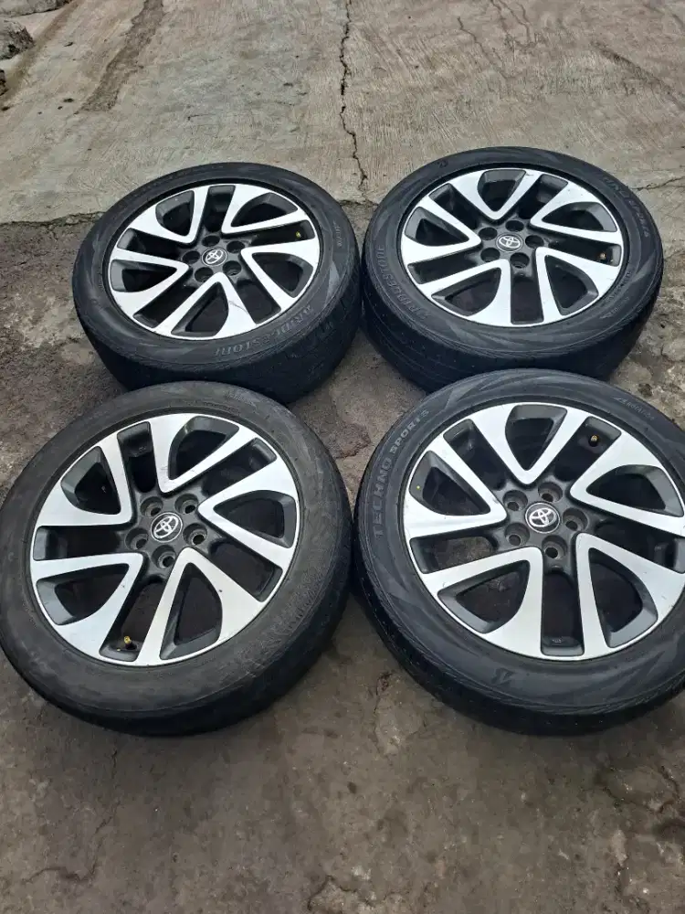 Velg mobil toyata sienta ring 16