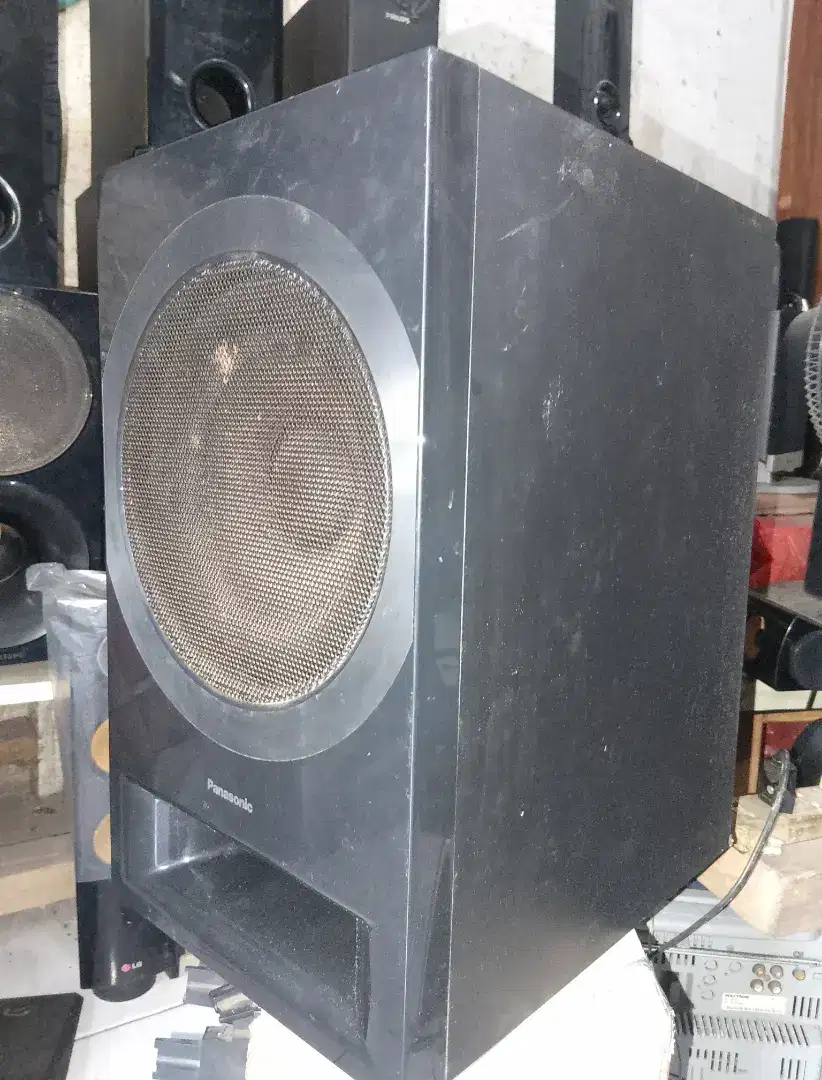 Subwoofer Panasonic 8 in, full ori, box utuh, like new, bass reflex