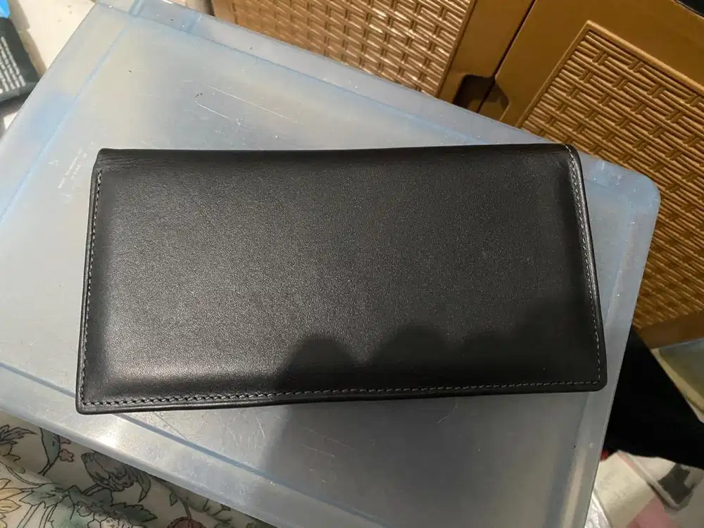 Dompet Bekas dan Baru