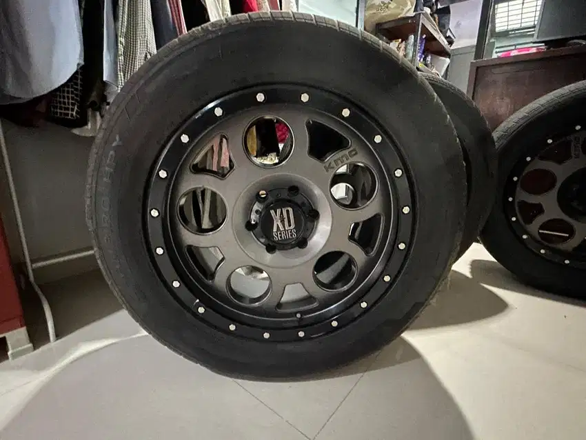 Velg R20 KMC XD Series (1 set)