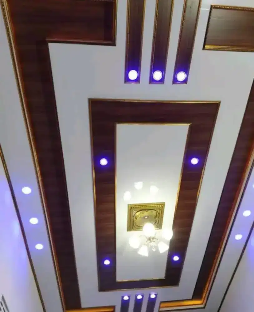 Distributor plafon pvc