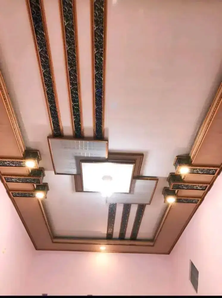 Distributor plafon pvc