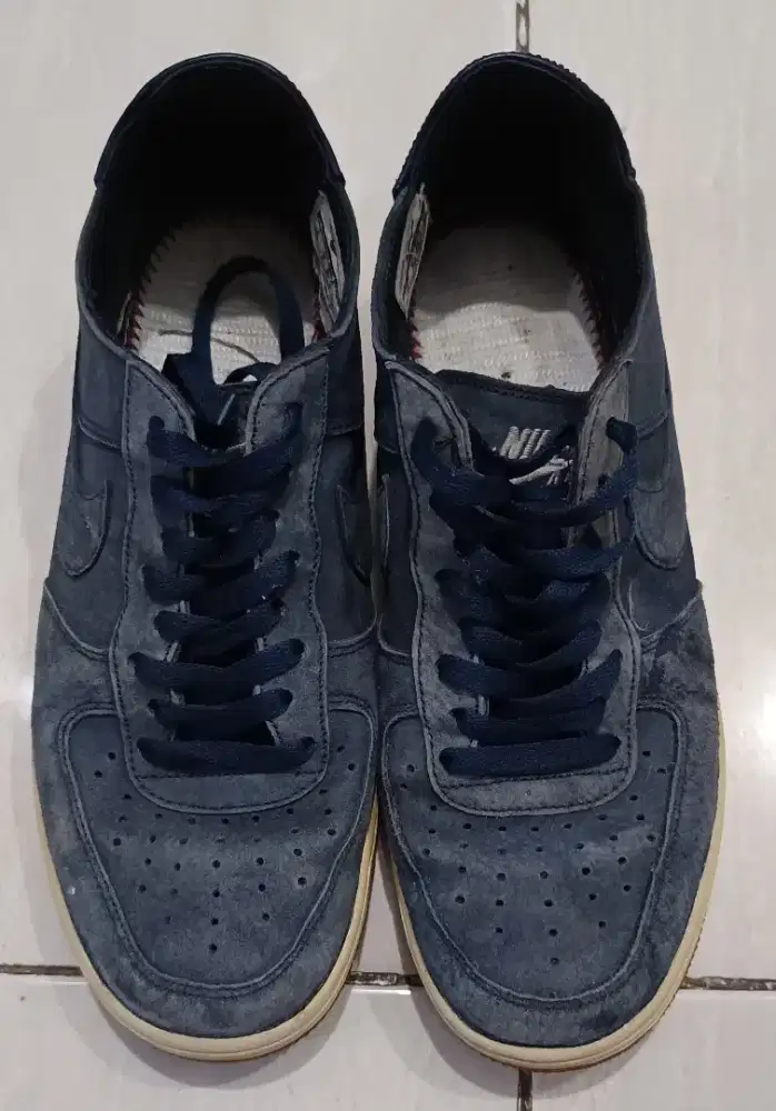 Dijual Cepat Sepatu Vintage Nike AF1 Kulit Sz 42.5 Biru