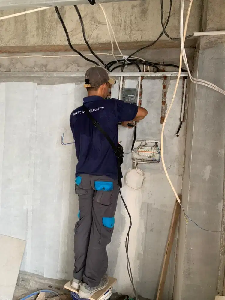 Tukang Listrik Panggilan