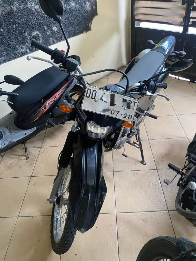 Kawasaki KLX 150 Istimewa 2023