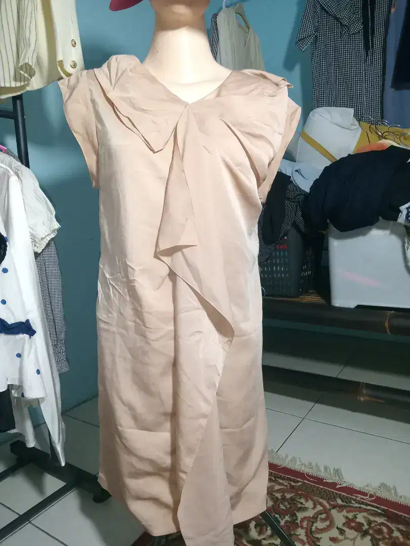 Dress pesta coklat