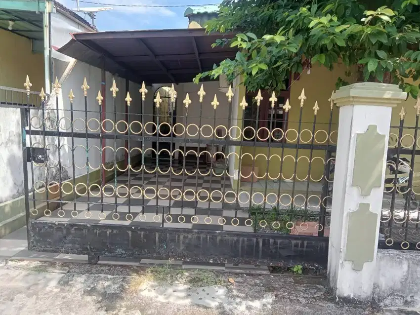 Jual Rumah di Komplek Kedamaian Permai