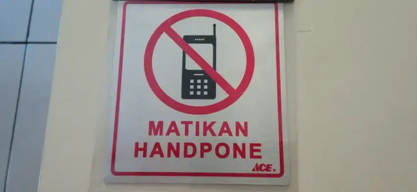 Sign Matikan Handphone