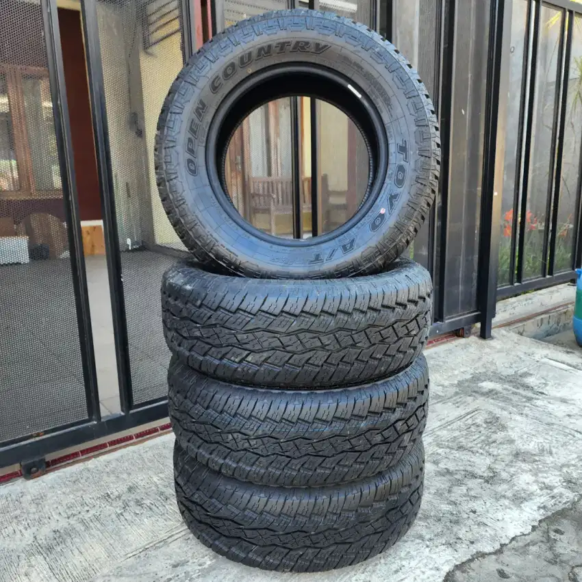 Toyo Open Country A/T Plus 265/65 R17 2024