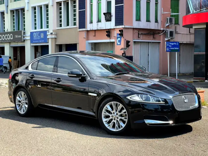 JAGUAR XF 2012 FACELIFT 3.0 V6 HITAM LOW KM FULL RECORD JAGUAR TERMURA