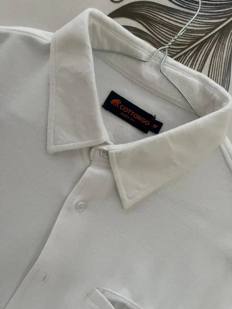 OBRAL Kemeja Casual Polo Putih