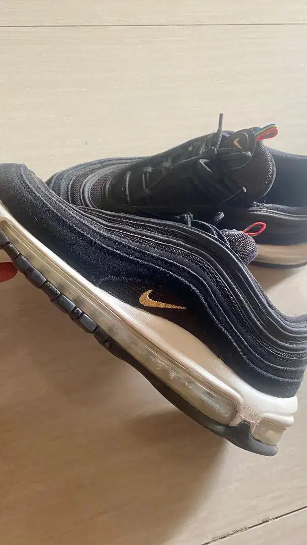 Nike Airmax 97 2nd hitam suede