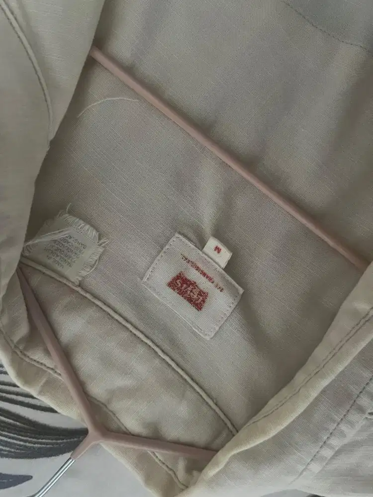 OBRAL Kemeja Levis Broken White