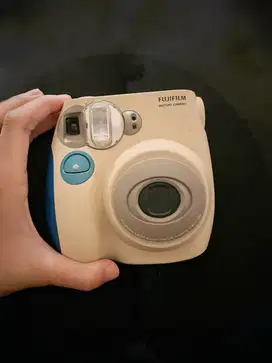 Camera InstaX 7s