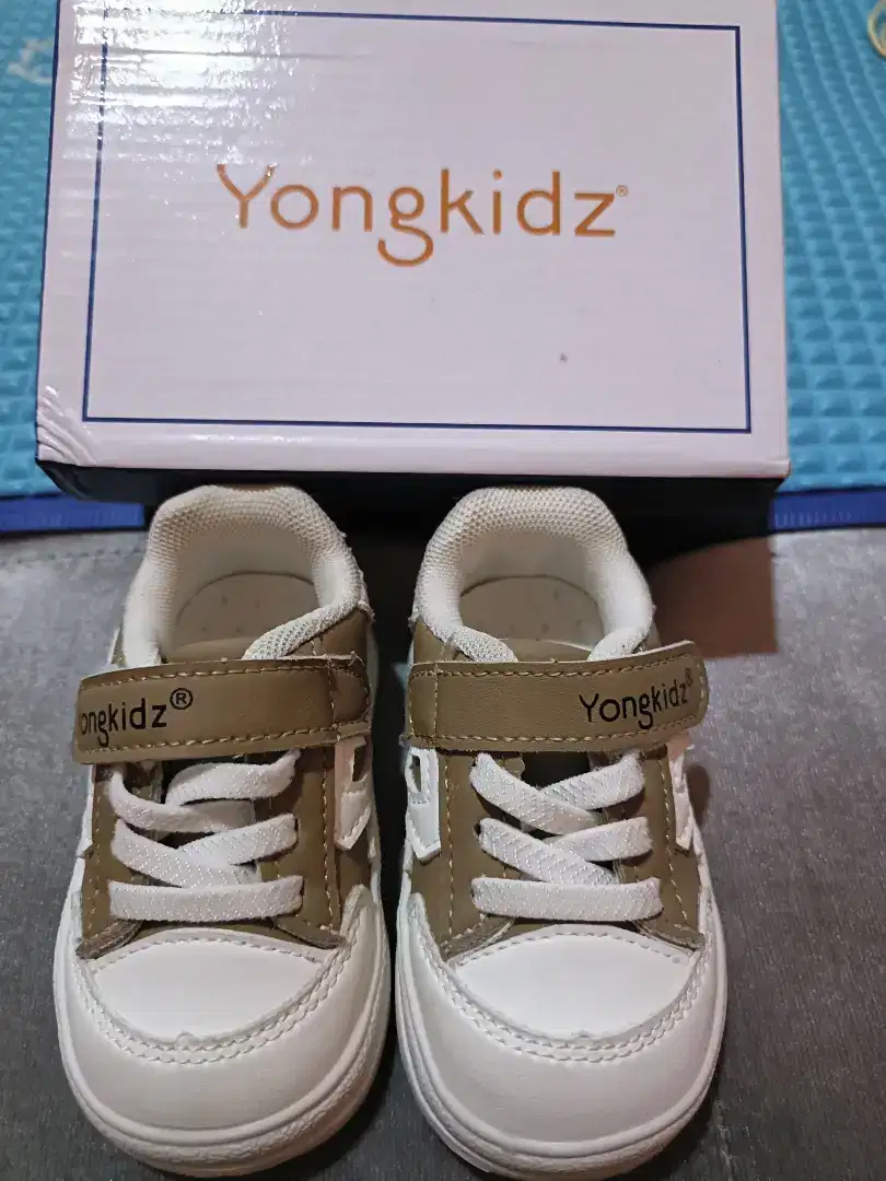 Sepatu bayi merk Yongki kids