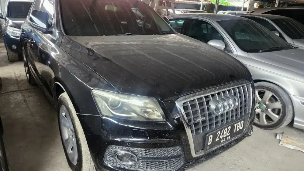 Audi Q5 th 2011 AT